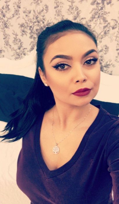 Платная встреча с девушкой на 1 час: незабываемый отдых или простой способ снять стресс? Платная встреча с девушкой на 1 час: незабываемый отдых или простой способ снять стресс?